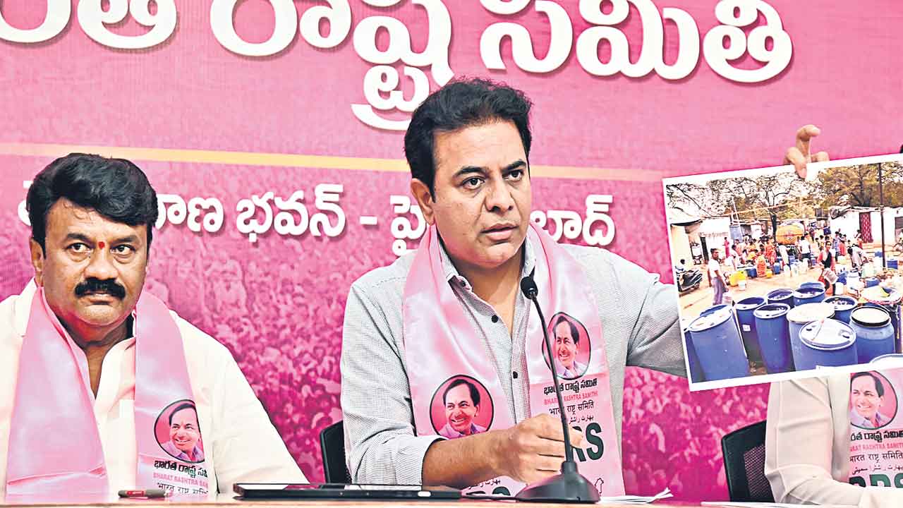 ట్యాంకర్లు ఫ్రీగా ఇవ్వాలి