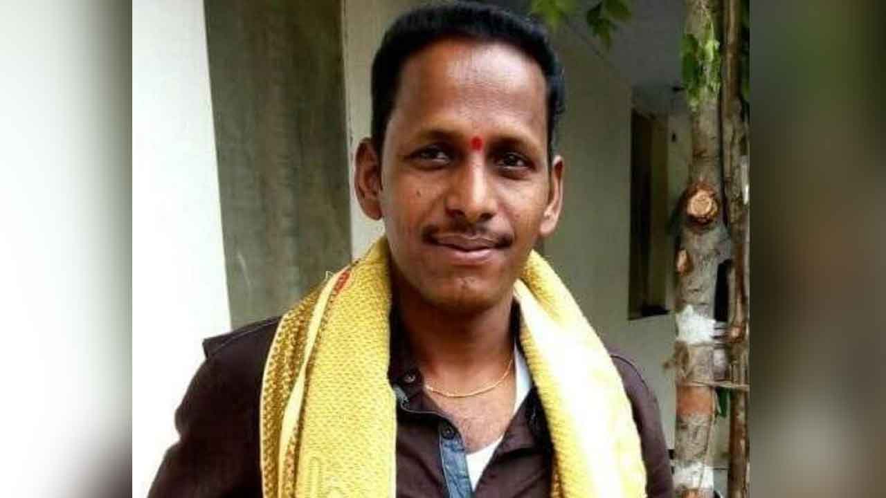 Brutal murder | సిద్దిపేట జిల్లాలో చికెన్ సెంటర్‌ యజమాని దారుణ హత్య ?