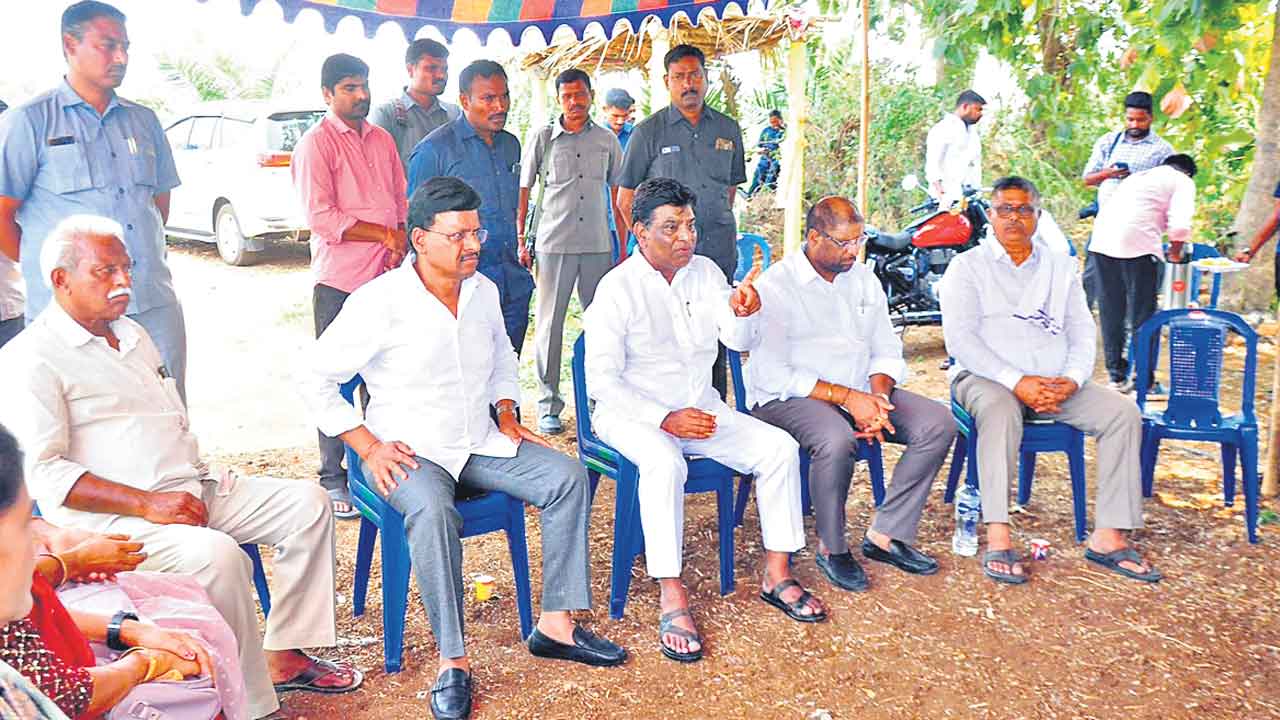 కాంగ్రెస్‌ పాలనపై అసంతృప్తి