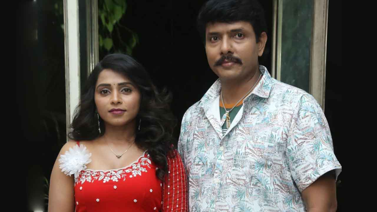 నేను కీర్తన అలరిస్తుంది