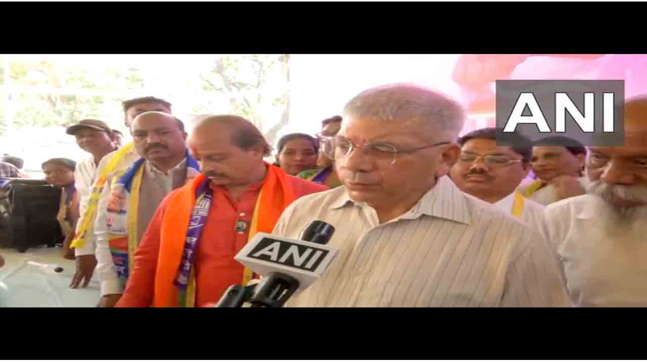 Prakash Ambedkar | ముస్లిం రిజ‌ర్వేష‌న్ల‌పై ప్ర‌కాష్ అంబేద్క‌ర్ కీల‌క వ్యాఖ్య‌లు