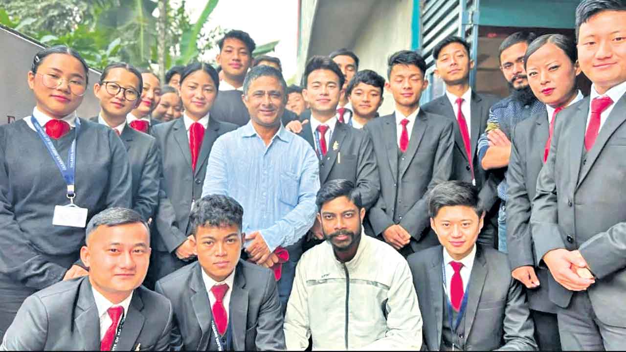 అసలు పార్థు తిరిగొస్తాడు