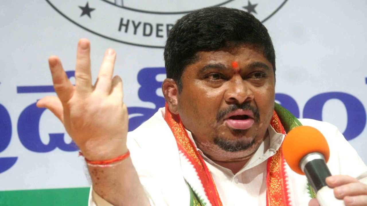 Ponnam Prabhakar | భావోద్వేగాలతో బీజేపీ రాజకీయం చేస్తోంది : మంత్రి పొన్నం ప్రభాకర్‌