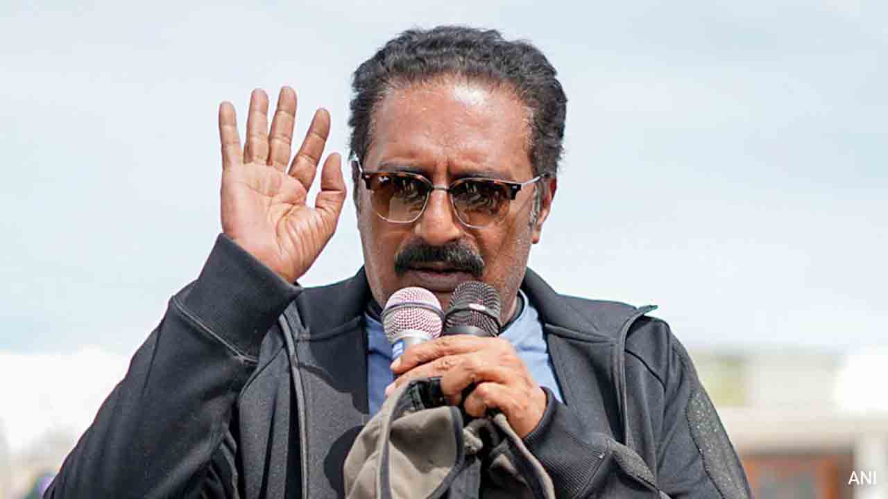 Prakash Raj | శశిథరూర్దే మళ్లీ గెలుపు.. ప్రకాశ్ రాజ్ కీలక వ్యాఖ్యలు