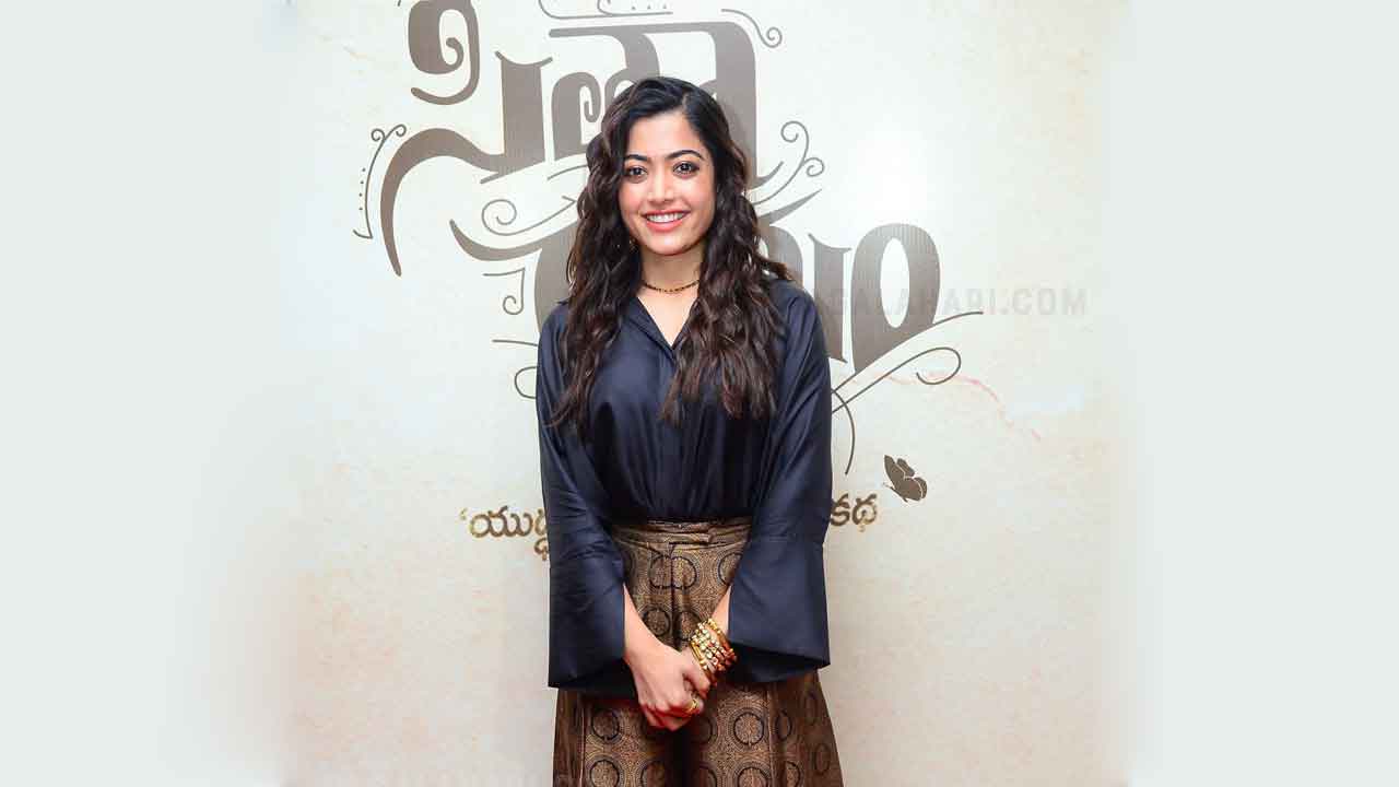 ట్రోల్స్‌ని పట్టించుకోను