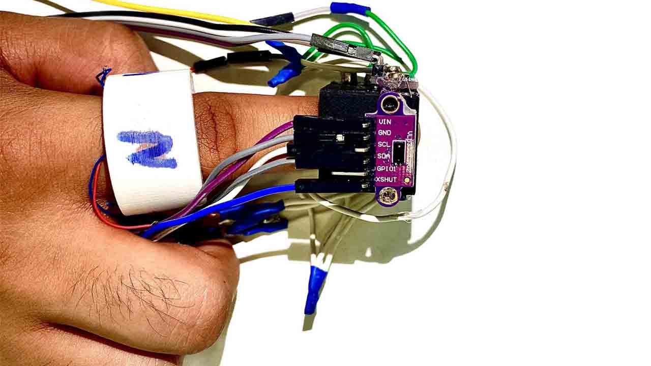 IIIT Bangalore | సరికొత్త టెక్నాలజీ.. అంధ విద్యార్థులకు అర్థమయ్యేలా చేతివేలిపై పాఠ్యాంశాలు