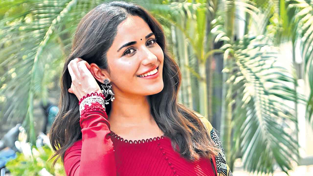 రుహానీ.. సుహానీ..