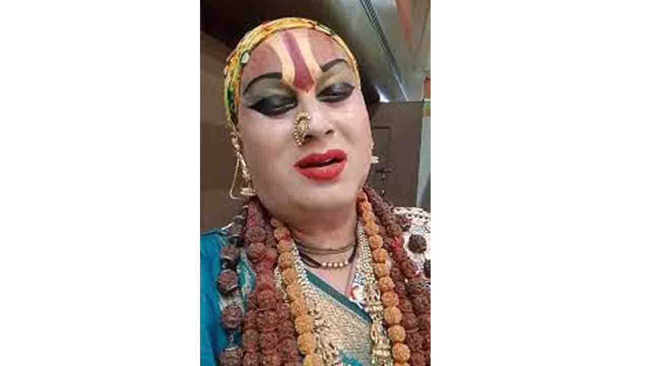 Hemangi Sakhi | మోదీపై ట్రాన్స్‌జెండర్‌ హేమాంగి సఖి పోటీ