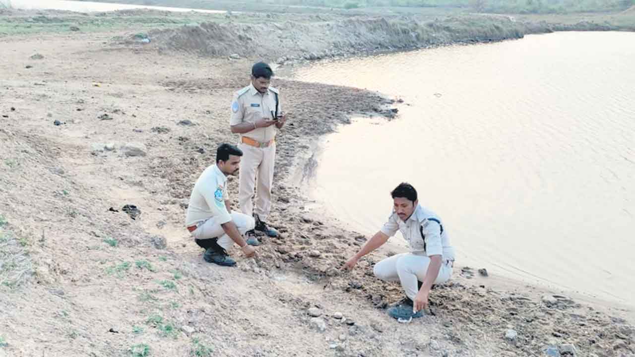 గజగజ.. ప్రజలను వణికిస్తున్న ఏనుగు