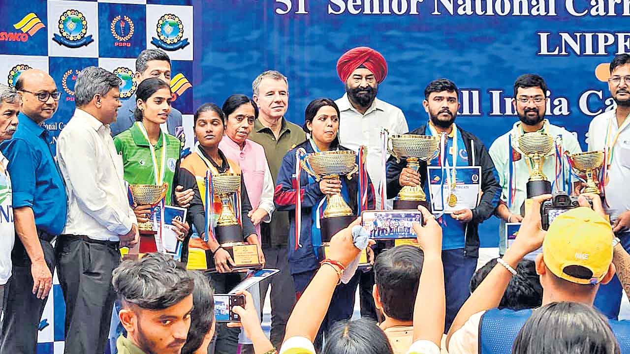 Srinivas | జాతీయ క్యారమ్స్‌ చాంప్‌ శ్రీనివాస్‌