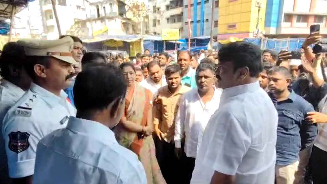 MLA Talasani | చిరు వ్యాపారుల పట్ల మానవతా దృక్పథంతో వ్యవహరించాలి
