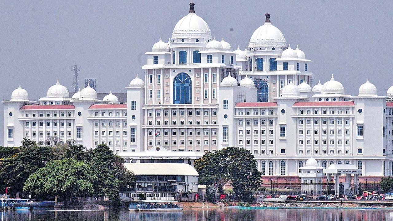 Chalo Secretariat | నిరుద్యోగుల మార్చ్‌.. పోలీసుల గుప్పిట్లో సచివాలయం