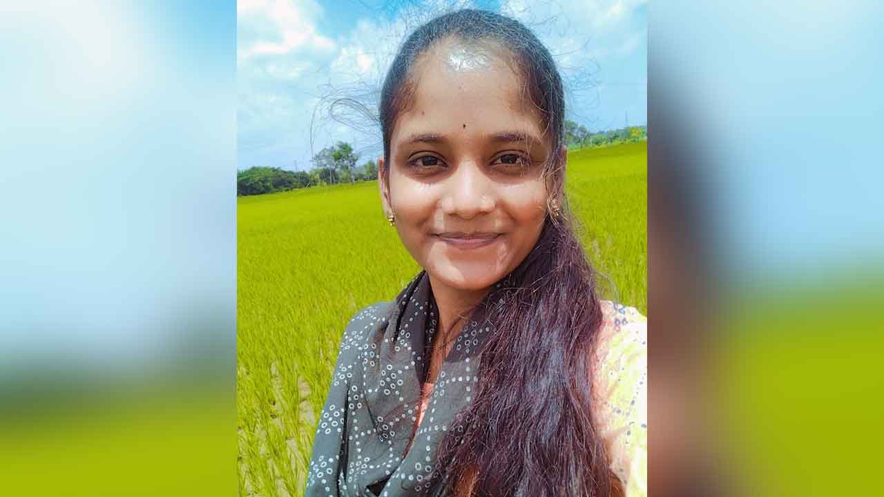 Train accident | మెదక్‌ జిల్లాలో విషాదం.. రైలు ఢీకొని యువతి మృతి