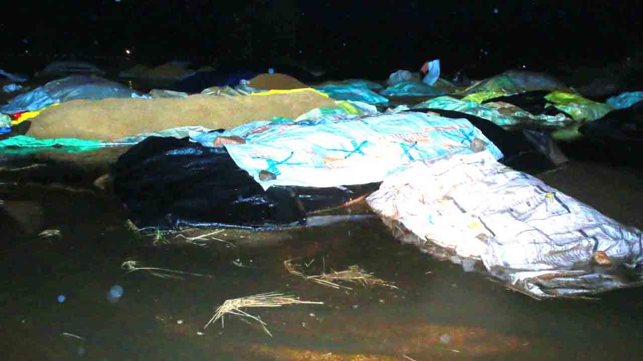 వర్షంతో ఉలిక్కిపాటు