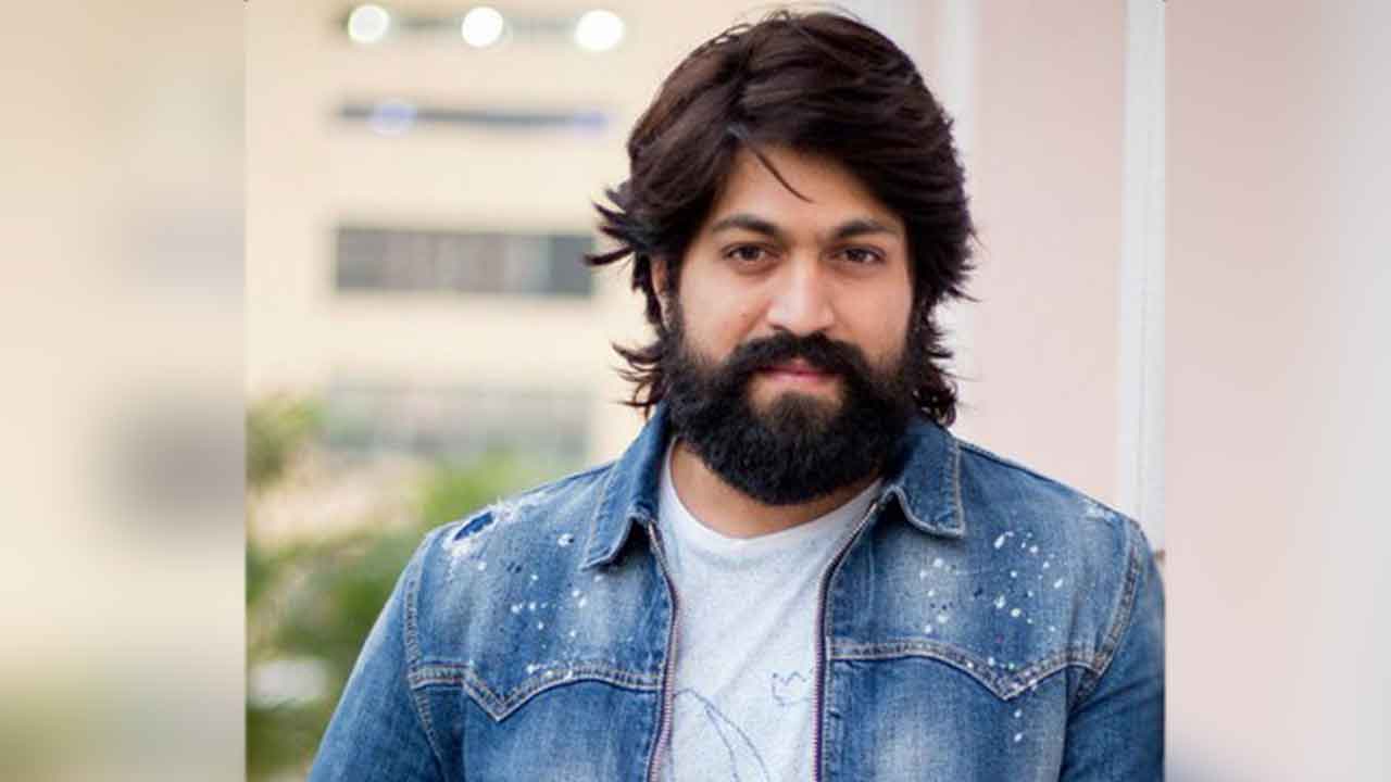 Toxic Movie | చిక్కుల్లో యష్ సినిమా.. ‘టాక్సిక్​’ నిర్మాణ సంస్థ‌కు కోర్టు నోటీసులు