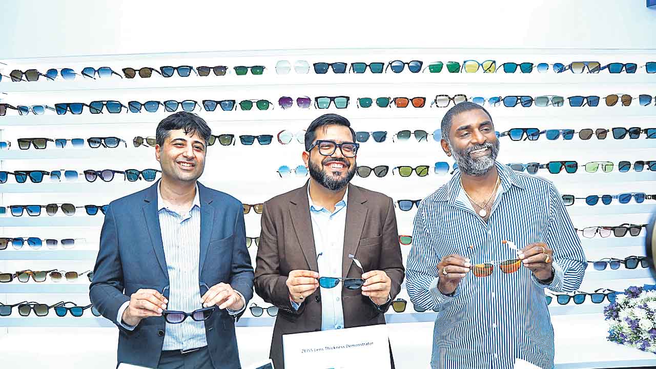Zeiss Vision Center | హైదరాబాద్‌లో జిస్‌ విజన్‌ సెంటర్‌
