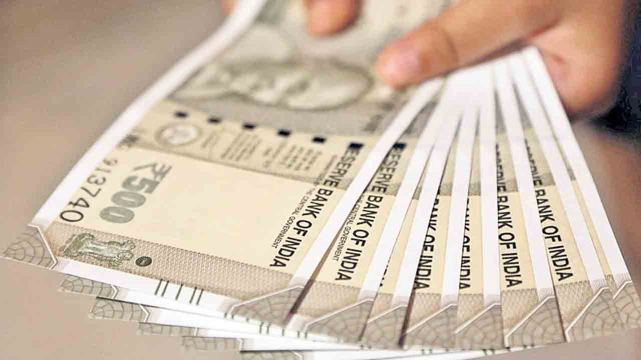 చొప్పదండి ఎమ్మెల్యే ప్రలోభం