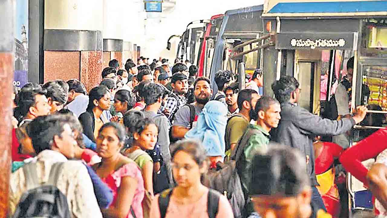 TSRTC | ఆర్టీసీ సంక్రాంతి రికార్డు బ్రేక్‌.. మూడురోజుల్లో 1.42 కోట్ల మంది ప్రయాణం