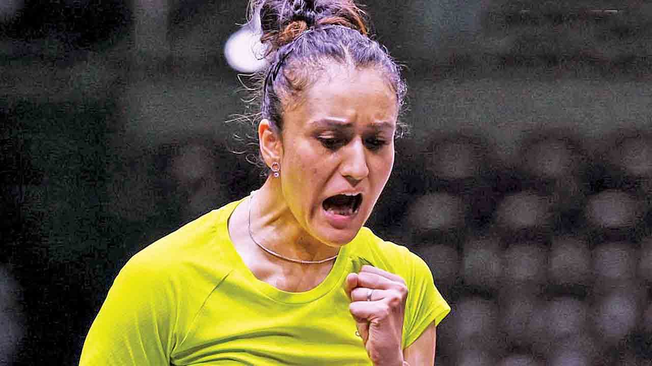 మనికా @ 24