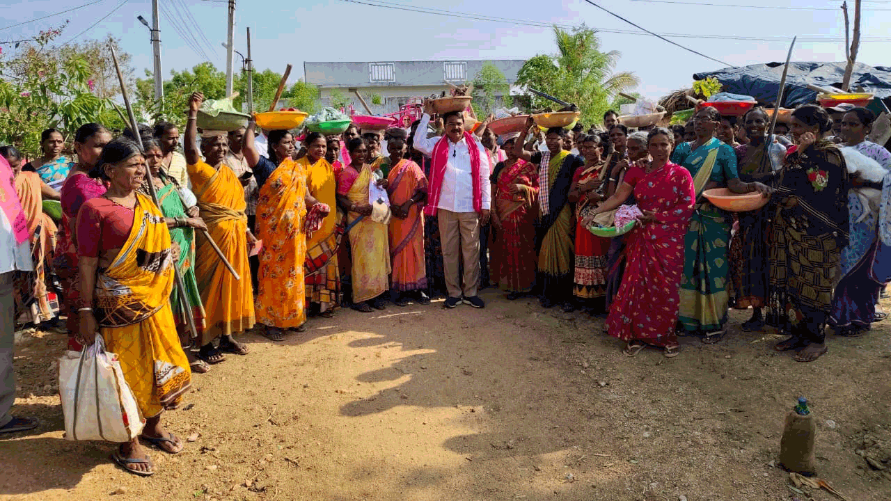 అభివృద్ధిని చూసి ఆదరించాలి