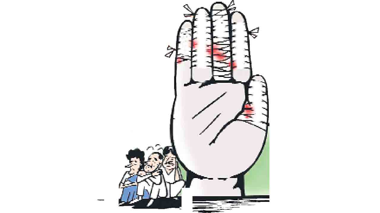 చేతులెత్తేశారు..!