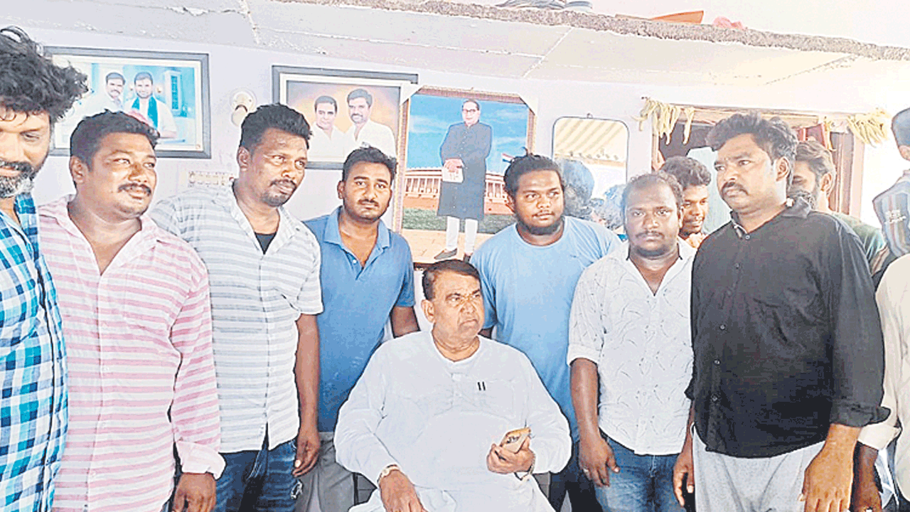 అక్రమ కేసులకు భయపడం