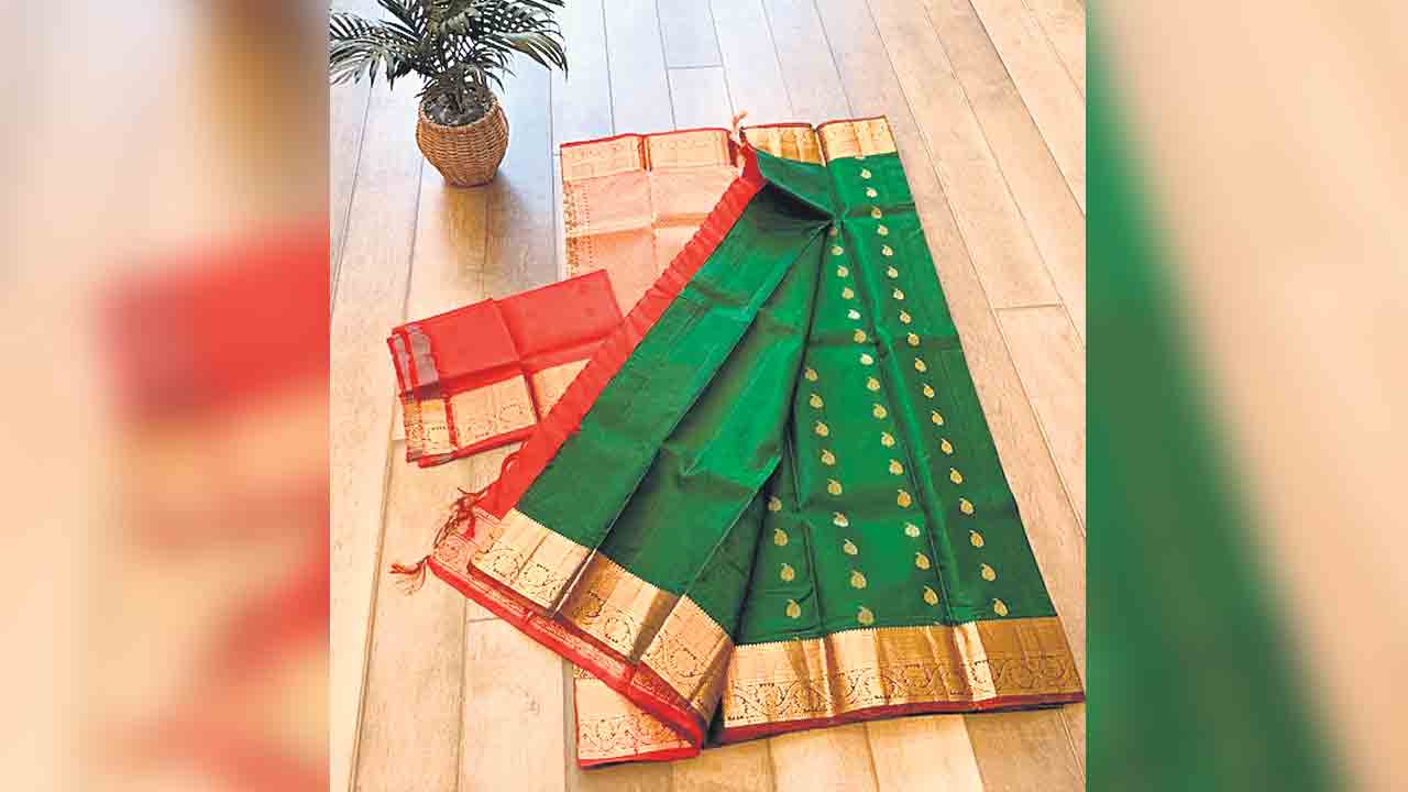 కంచిపట్టు పసిడితో పోటీ