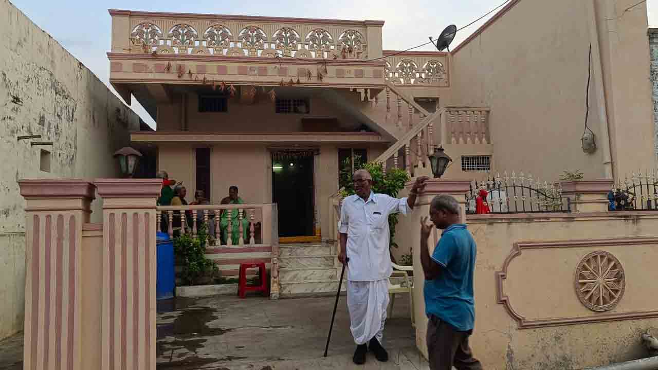 కొల్లాపూర్‌కు పాకిన ఫ్యాక్షన్‌ సంస్కృతి