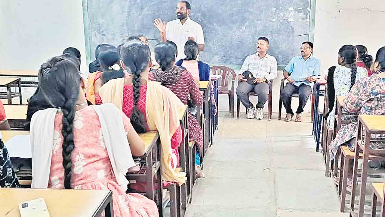 నేడే పాలిసెట్‌