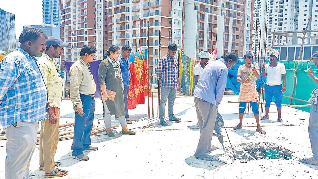 అక్రమ నిర్మాణాల కూల్చివేతలు షురూ