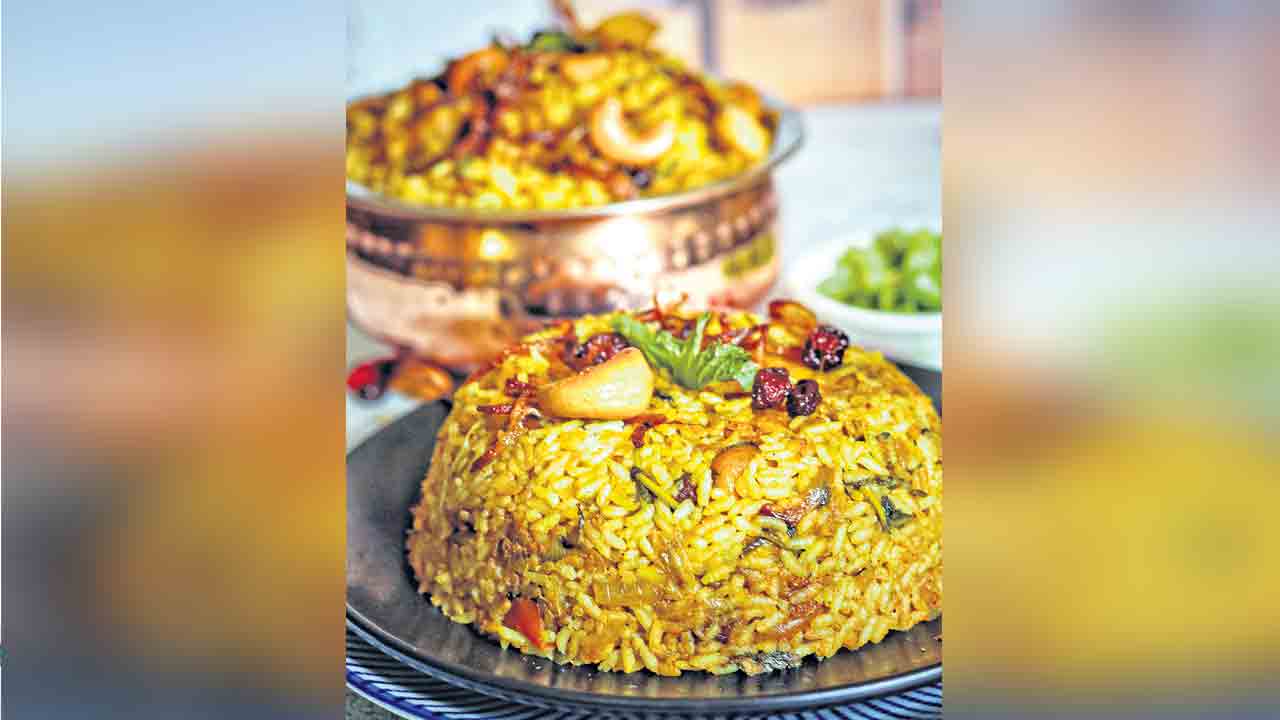 నవాబ్స్‌ నగరి కబాబ్స్‌ శాయరీ