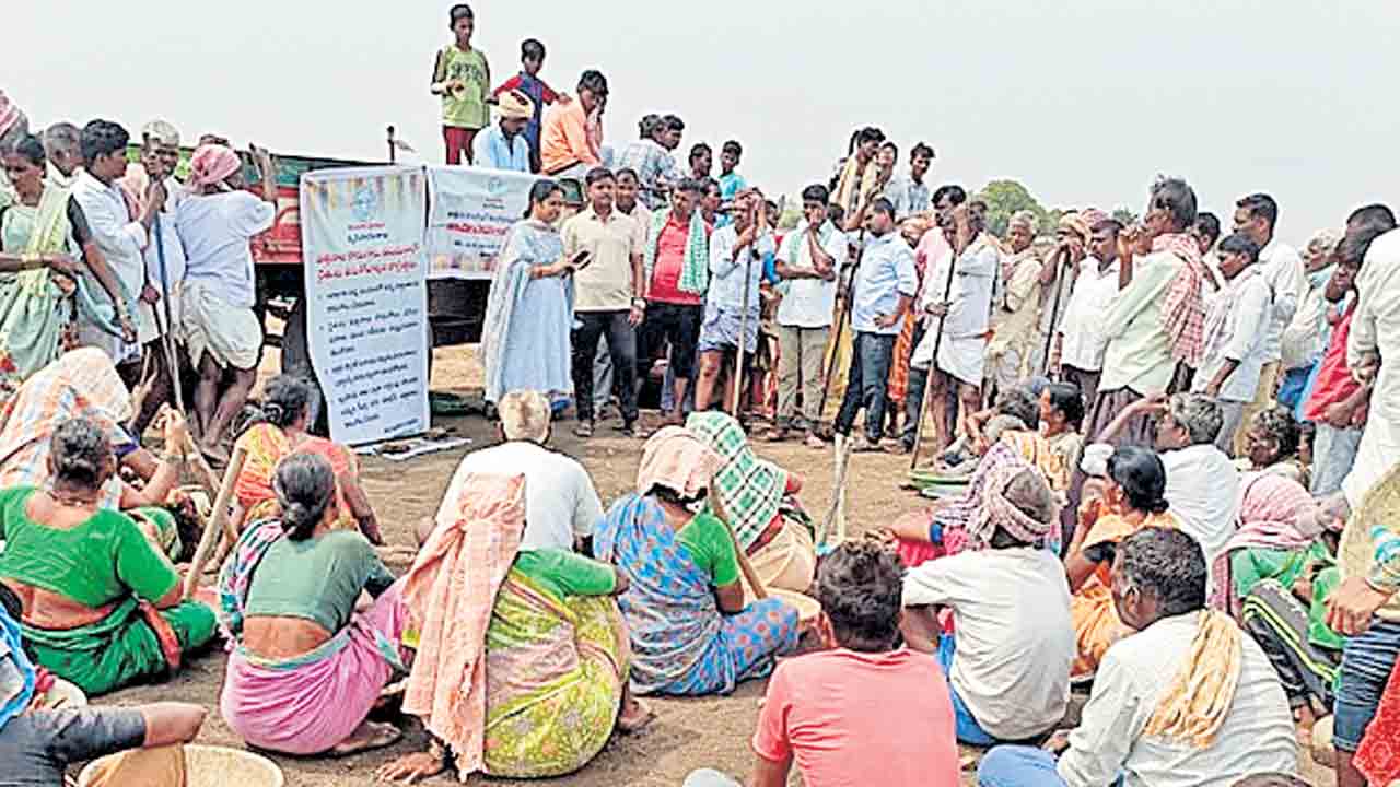 విత్తన జాగ్రత్తలపై రైతులకు అవగాహన