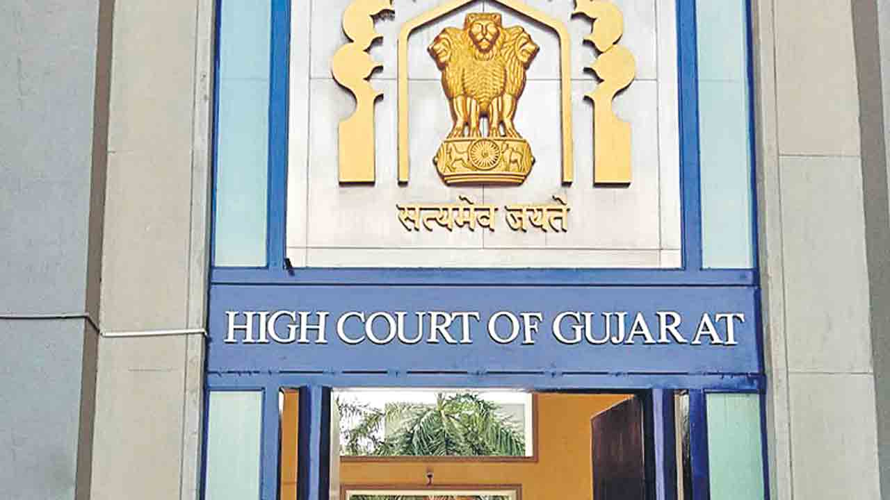 నాలుగేండ్లుగా నిద్రపోయారా?