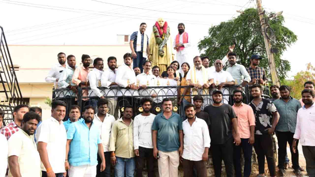 సంఘసంస్కర్త సురవరం