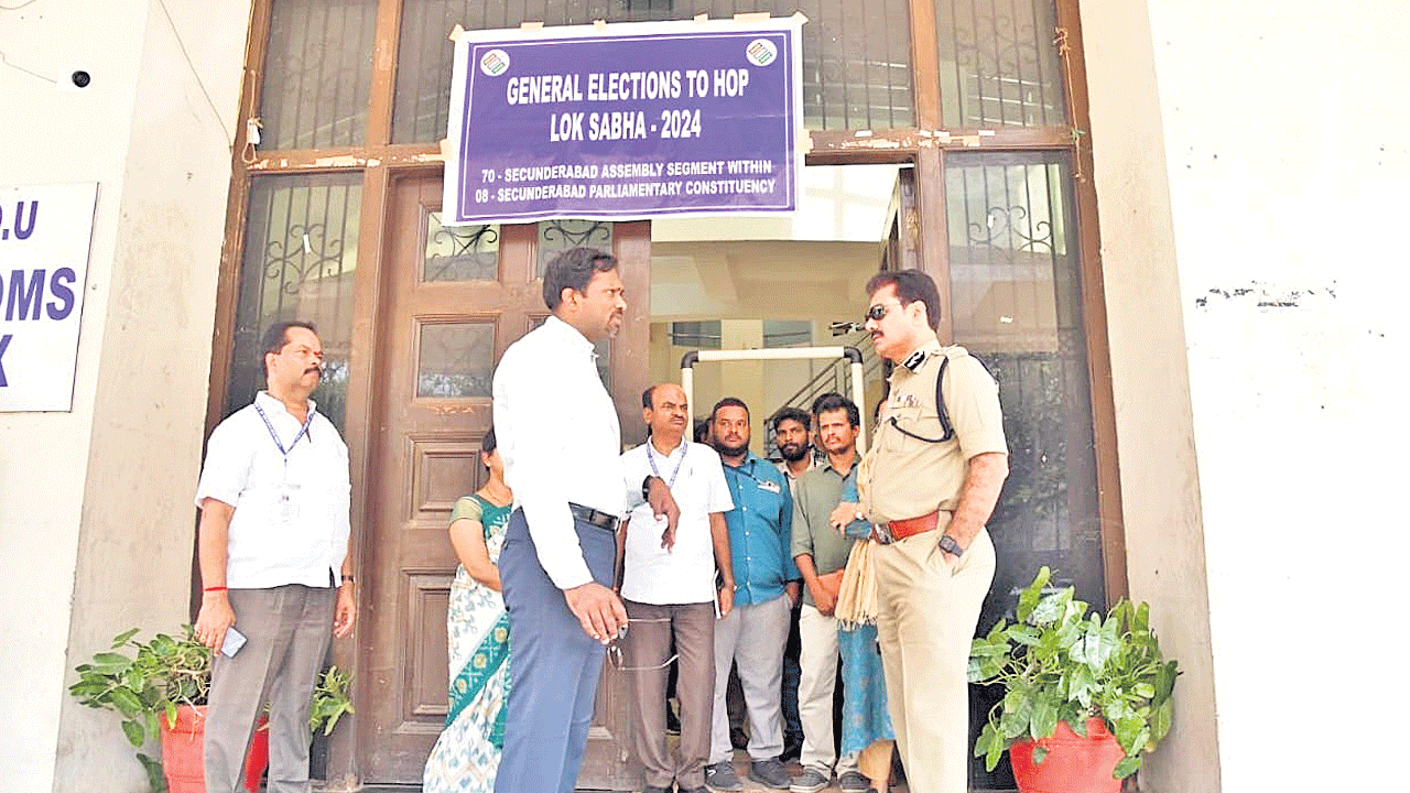 ఎన్నికల వ్యయాన్ని నిశితంగా పరిశీలించాలి..