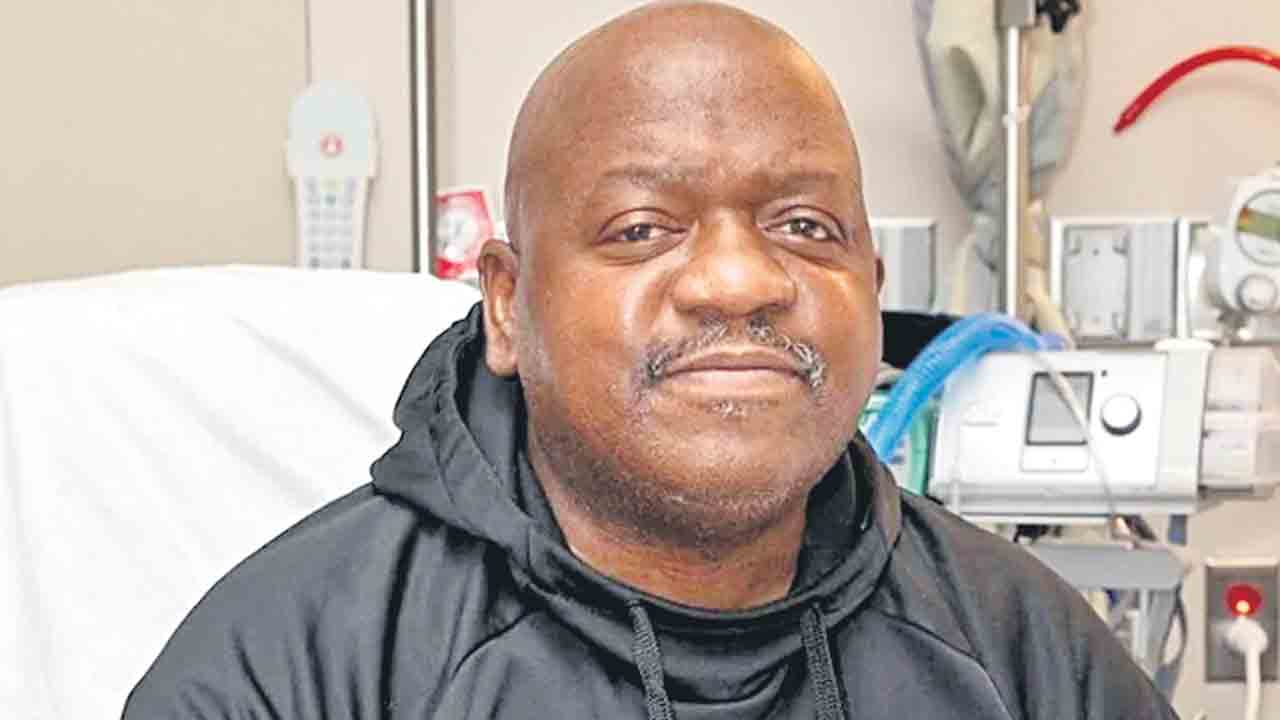 పంది కిడ్నీ అమర్చిన వ్యక్తి మృతి