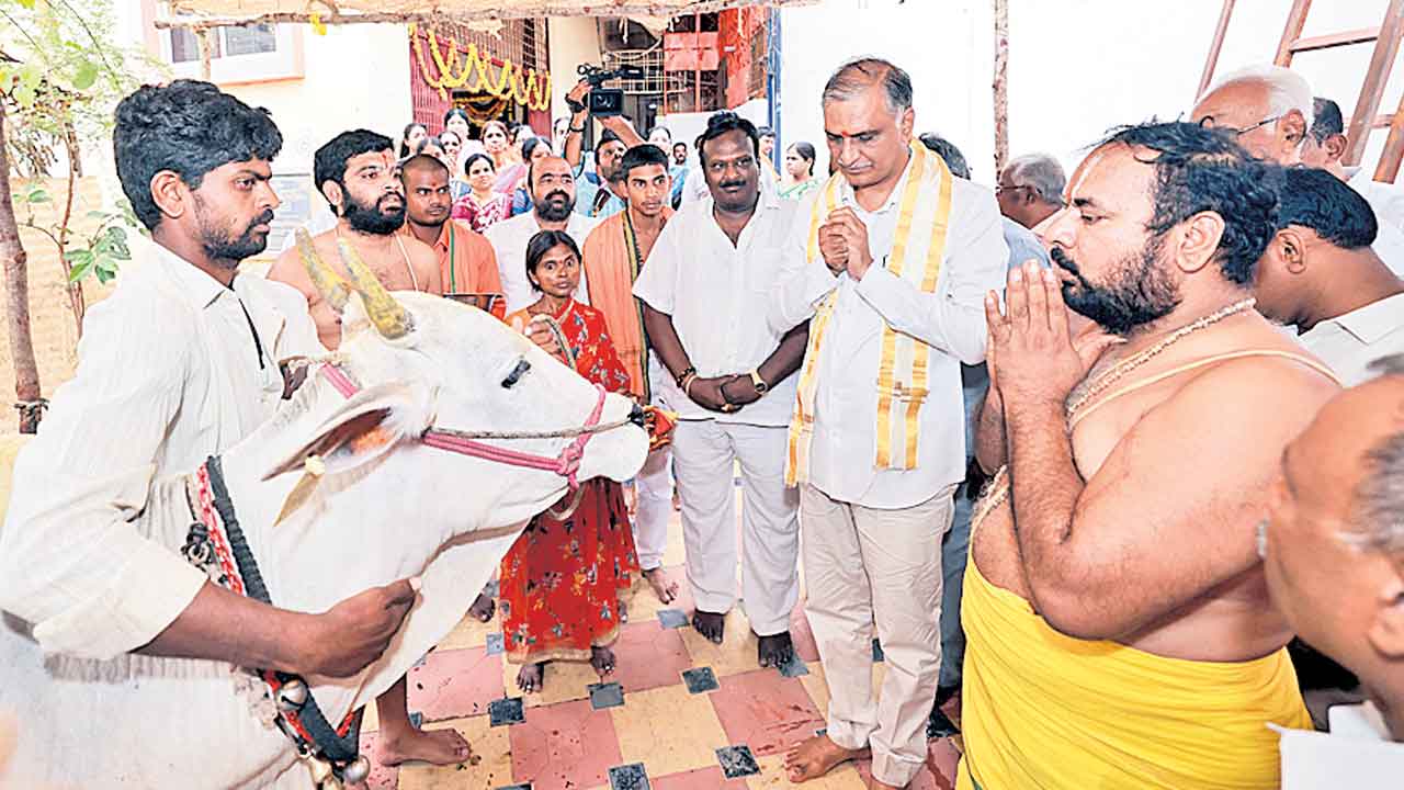 తప్పుడు ప్రచారాన్ని తిప్పికొట్టాలి