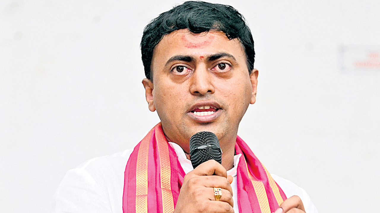 పట్టభద్రుల గొంతుకనవుతా