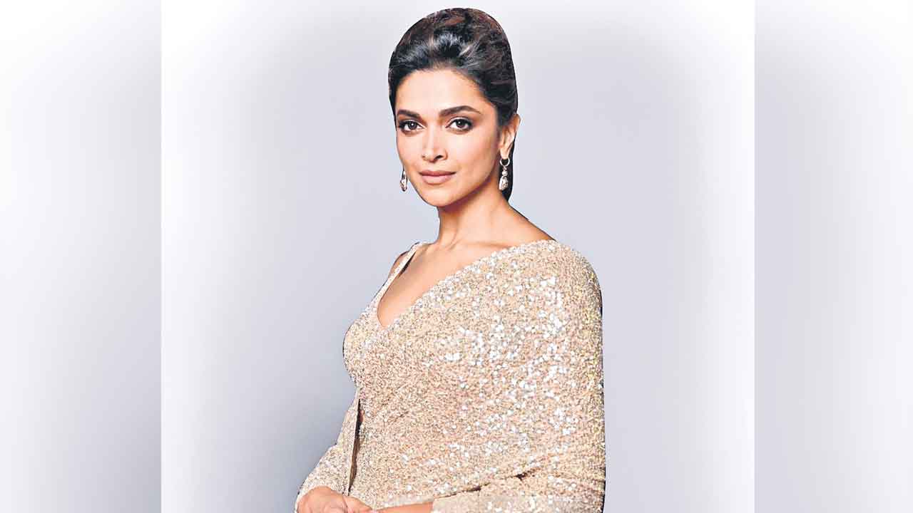 Deepika Padukone | అరుదైన గౌరవం.. ఆ నటీనటుల జాబితాలో నంబర్‌వన్‌ స్థానంలో దీపికా పడుకోన్‌