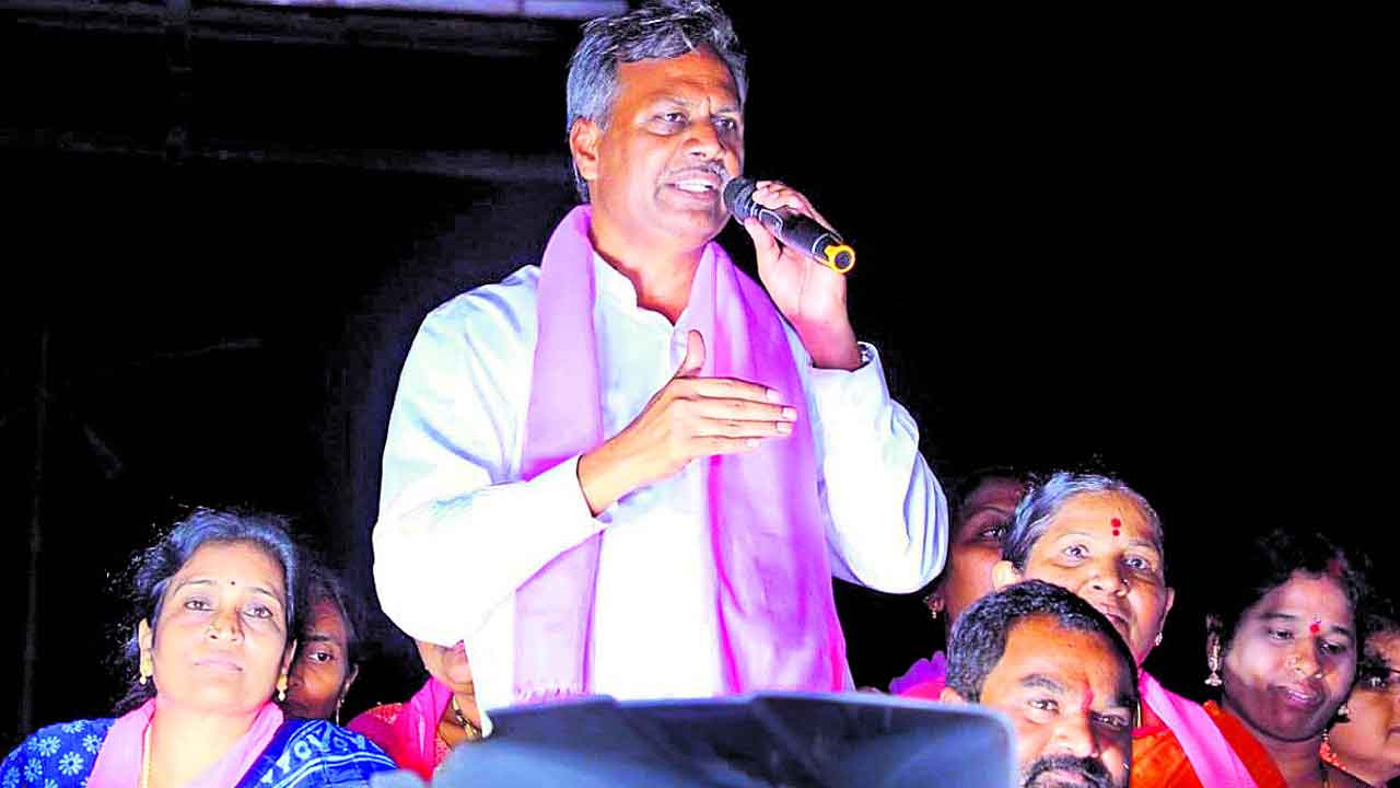 కాంగ్రెస్‌ను నమ్మితే మళ్లీ మోసపోవుడే