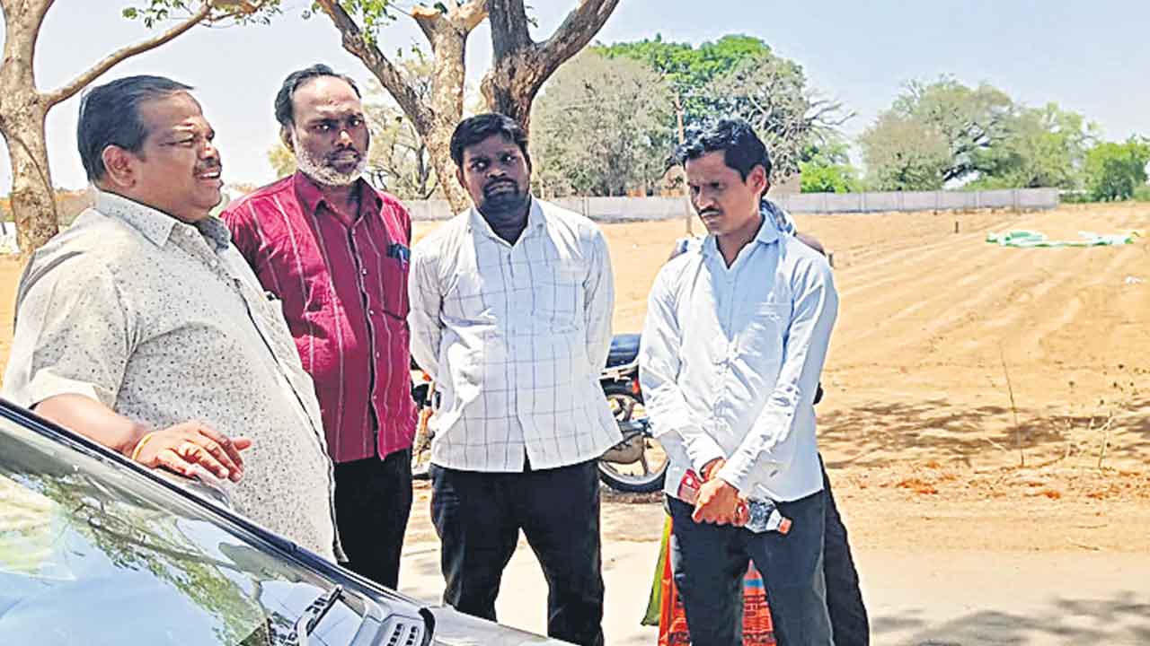 ధాన్యం కొనుగోళ్లపై స్పందించిన డీఎం