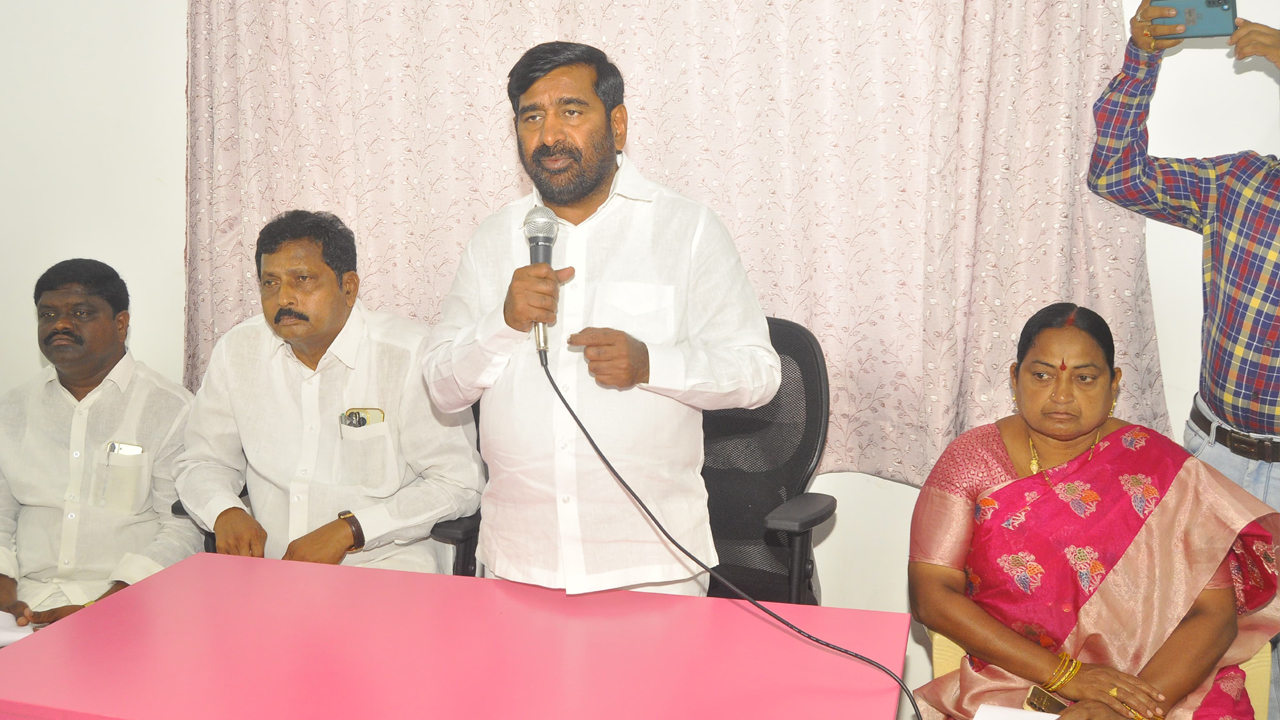 పట్టభద్రులంతా బీఆర్‌ఎస్‌ వెంటే..