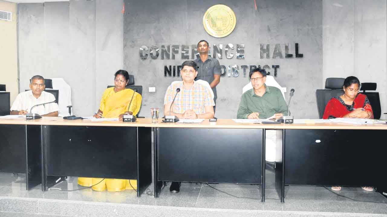 కొనుగోళ్లను వేగవంతం చేయాలి