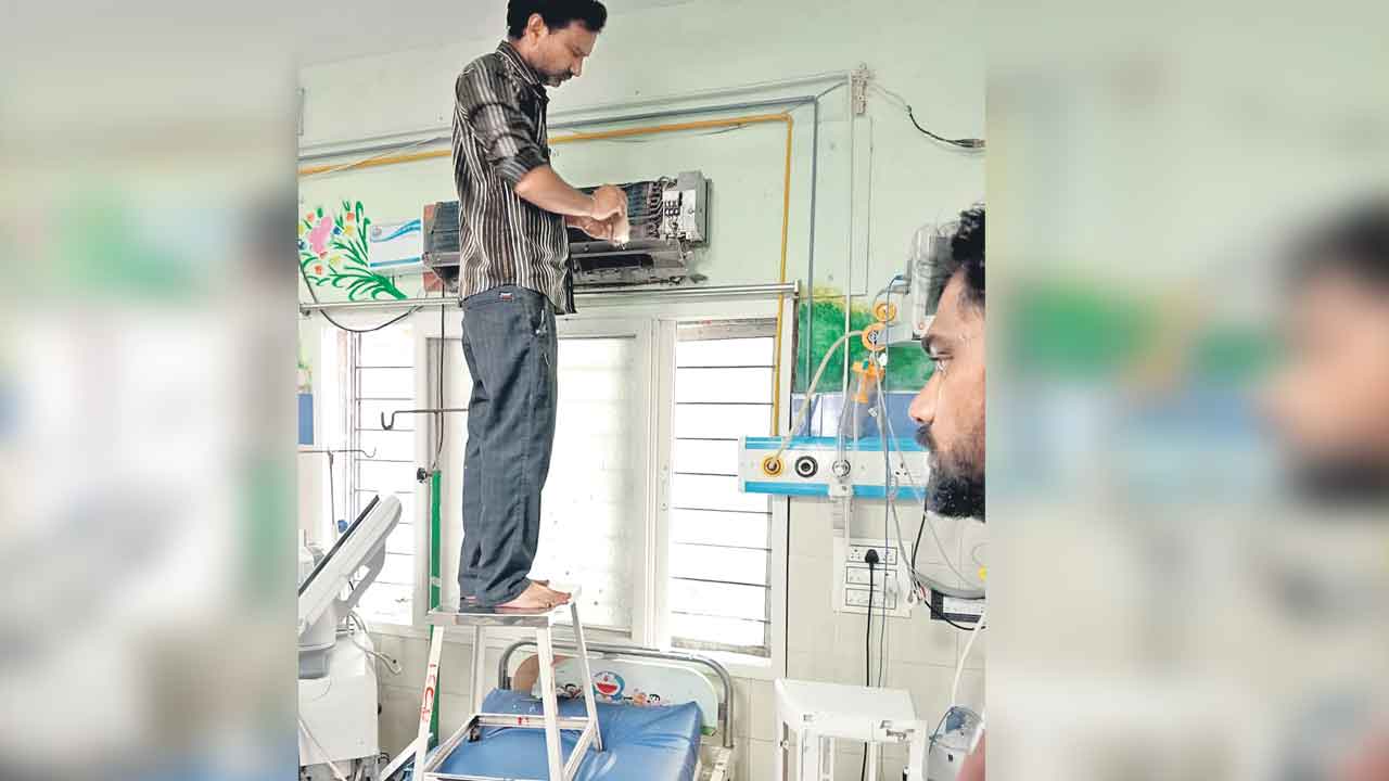 ఎంజీఎంలో ఏసీలకు మరమ్మతులు