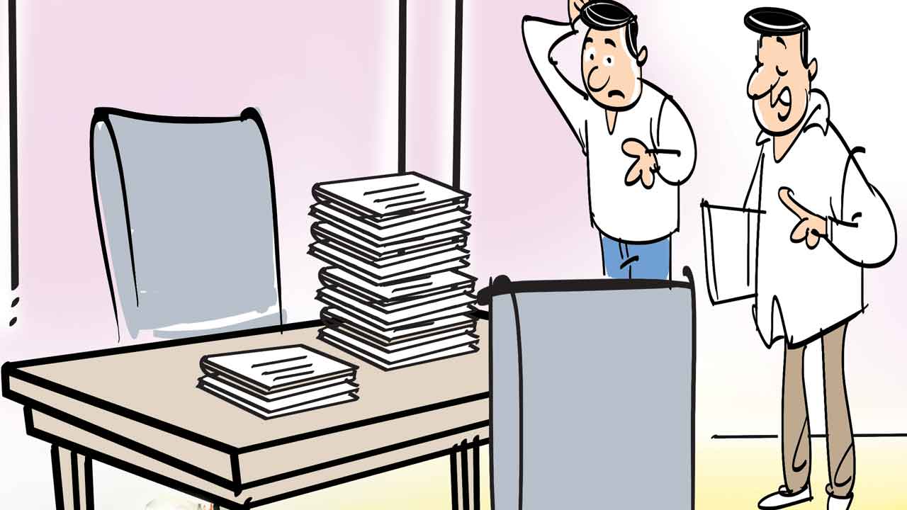 CM Revanth Reddy | చెప్పలేము చెయ్యలేము.. నడిమిట్ల నరకం!.. సీఎం హుకుంలతో అధికారుల బెంబేలు