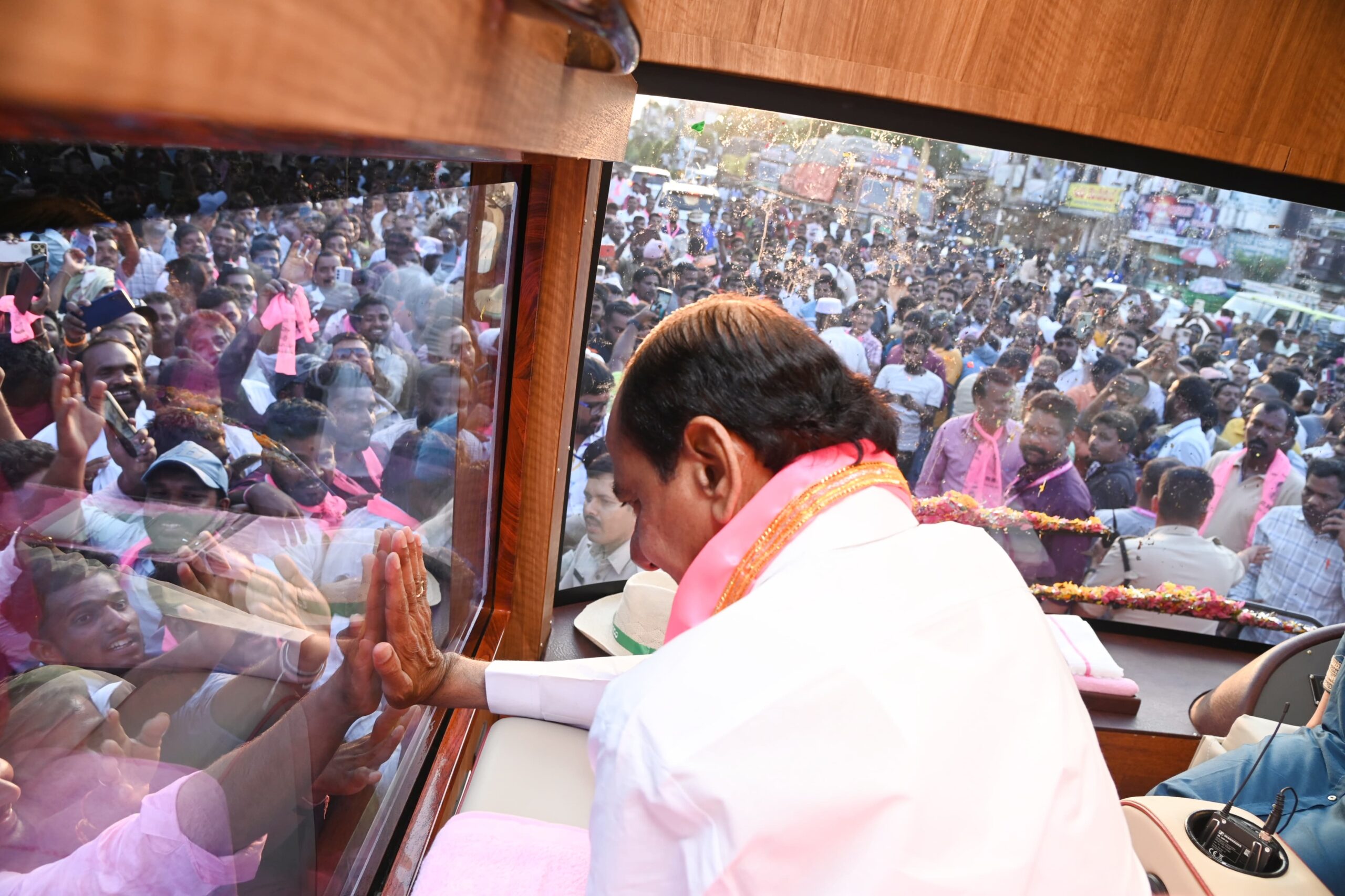 KCR | గజ్వేల్‌లో బీఆర్‌ఎస్‌ అధినేతకు ఘనస్వాగతం
