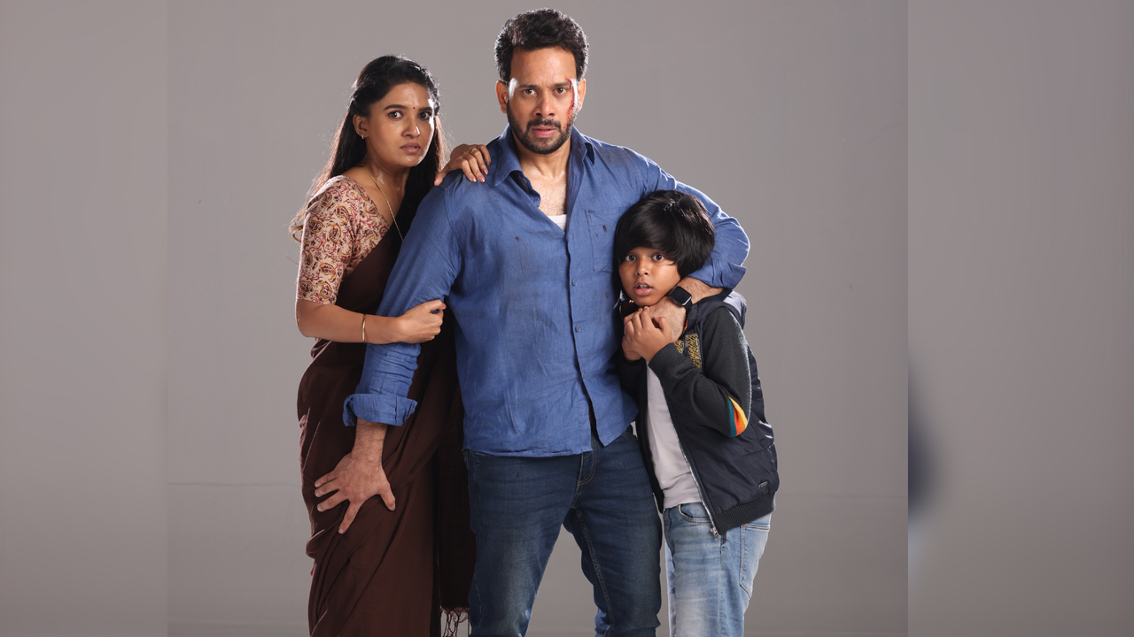 Miral Movie | ఆ వింత మాస్క్‌ వెనకున్న కథేమిటి..?