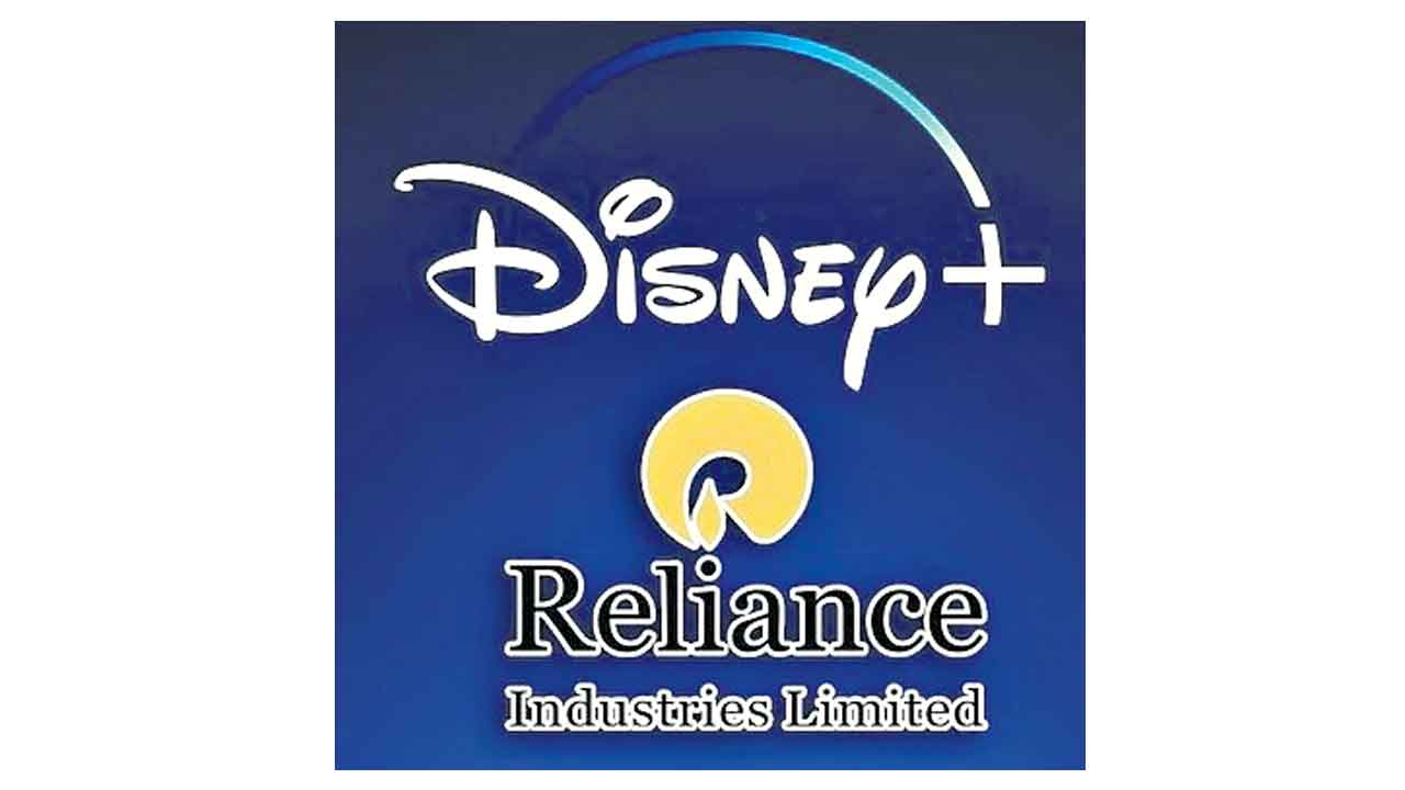 వయాకామ్‌18-స్టార్‌ ఇండియా విలీనం!