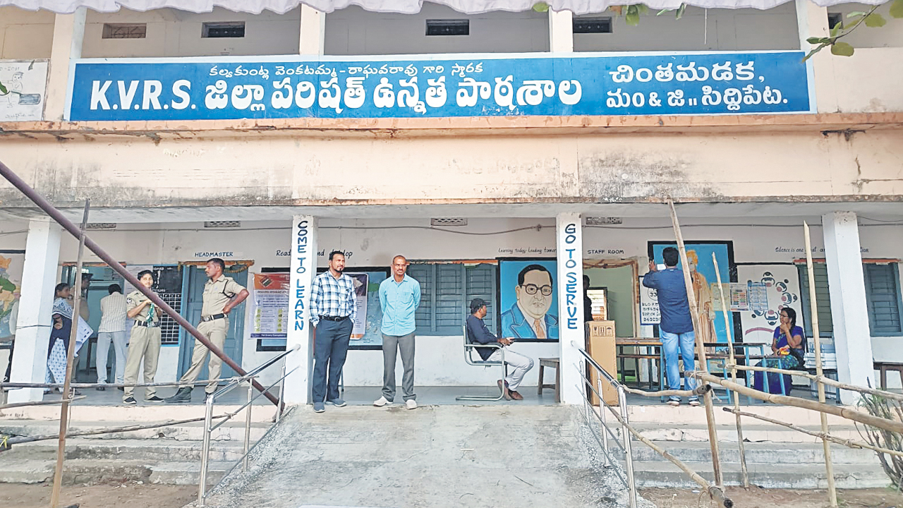 KCR | నేడు చింతమడకకు గులాబీ దళపతి.. ఓటు హక్కును వారు వినియోగించుకోనున్న కేసీఆర్‌ దంపతులు