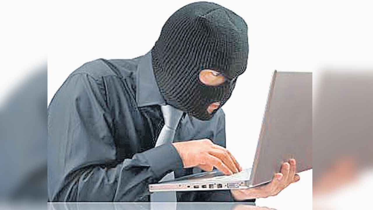 Cyber Crime | 4 నెలల్లో 1,762 కోట్లు.. ట్రేడింగ్‌ స్కాముల్లో పెద్ద ఎత్తున మోసపోతున్న మదుపరులు